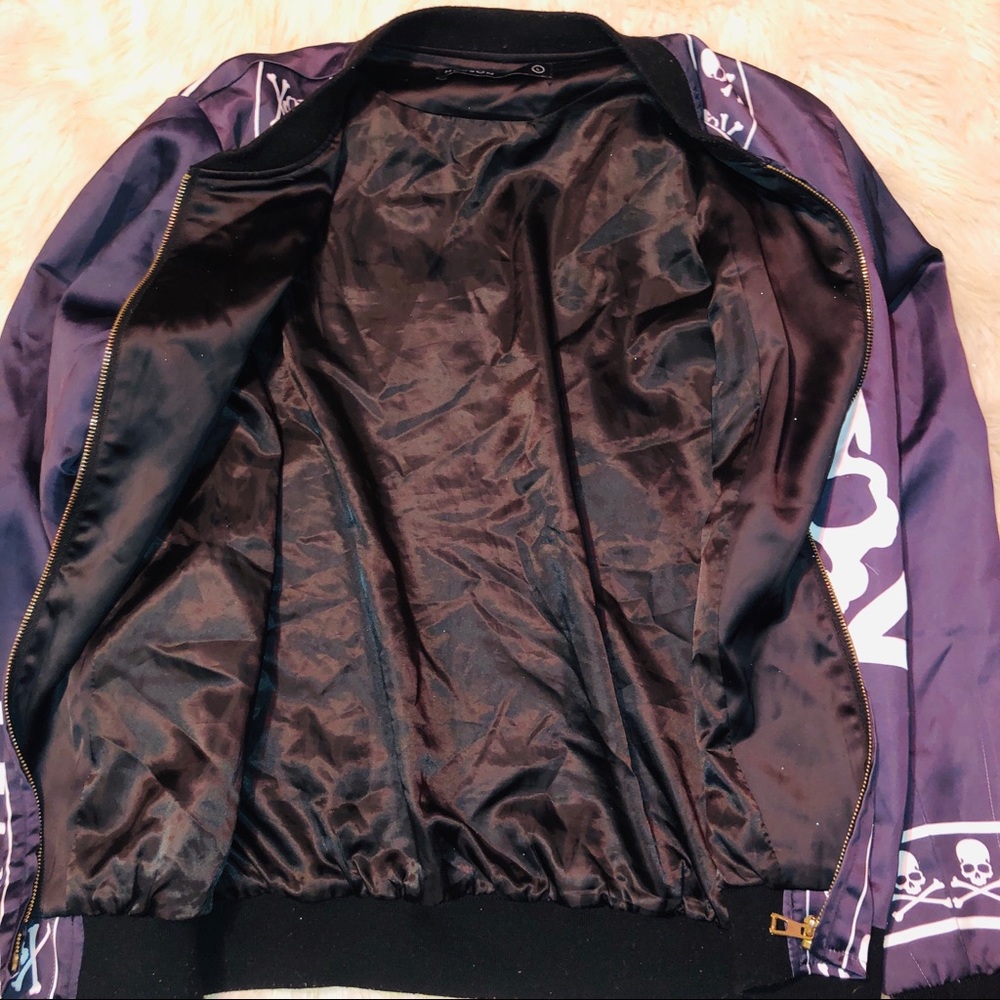 Hudson brand Skull & crossbones light silky jacket - Picture 3 of 6